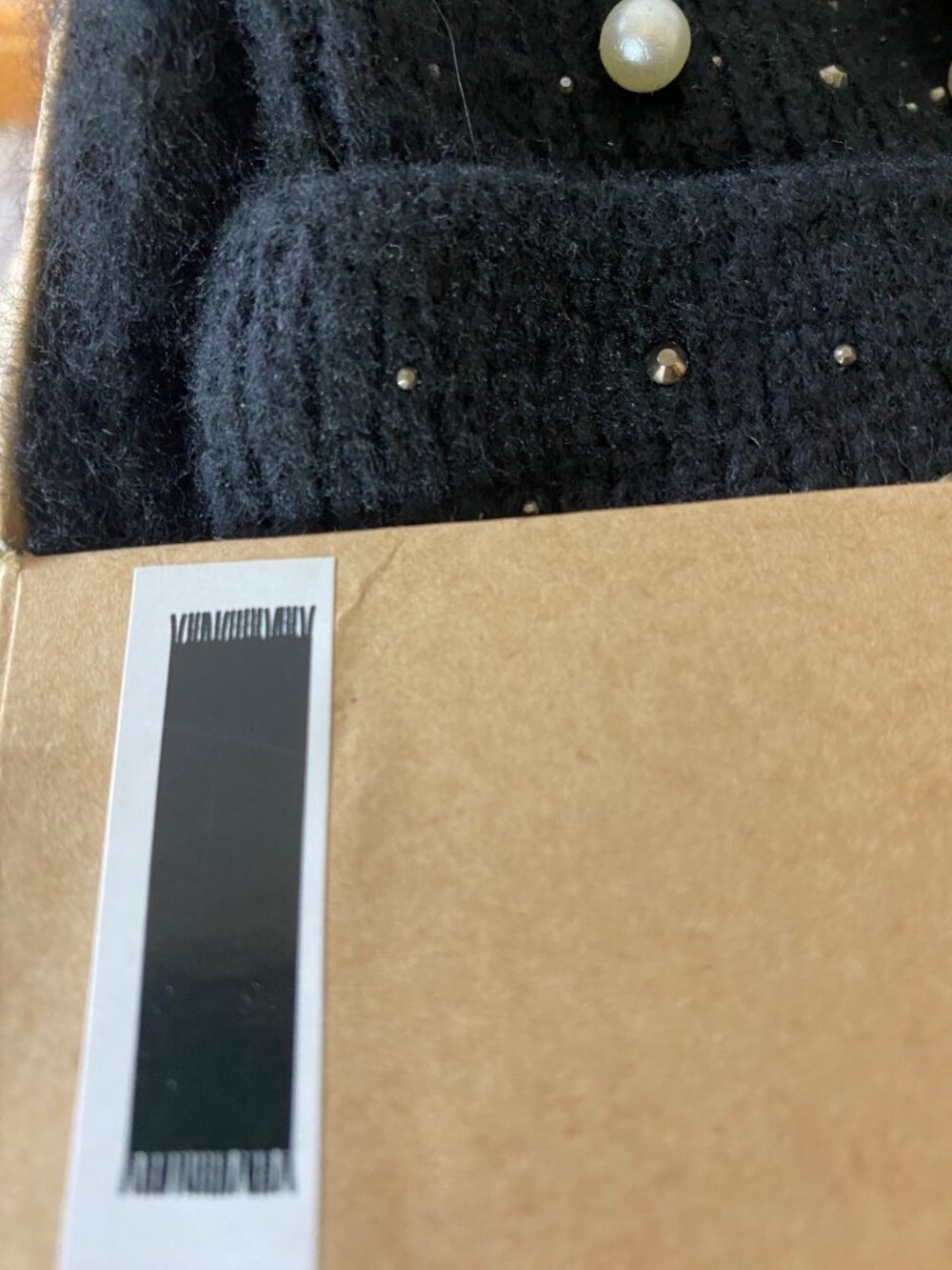 NEW Lucky Brand Black Scarf & Beanie Hat Set With Faux Fur Pom & Pearl Accents - Picture 4 of 4
